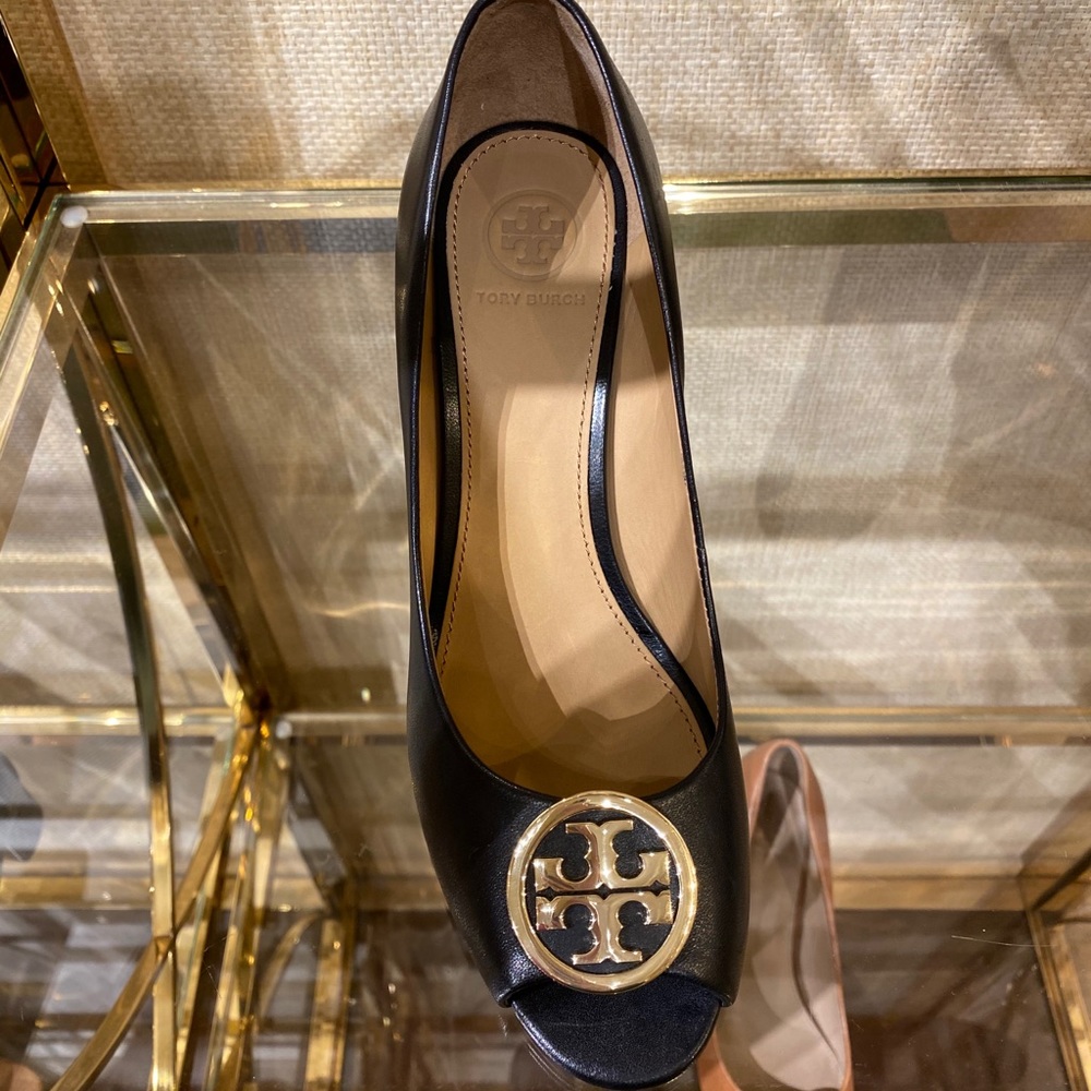 Tory Burch Benton 2 85mm Peep Toe Nappa Wedges